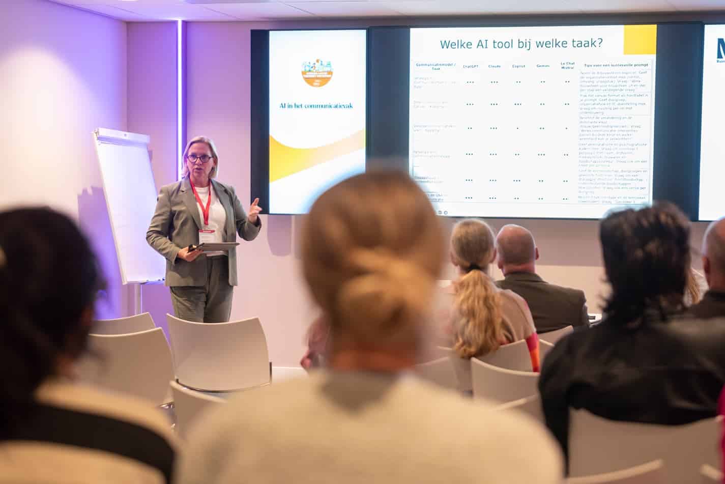 Eventfotograaf tijdens Aedes Corporatiedag in congreslocatie NBC in Nieuwegein